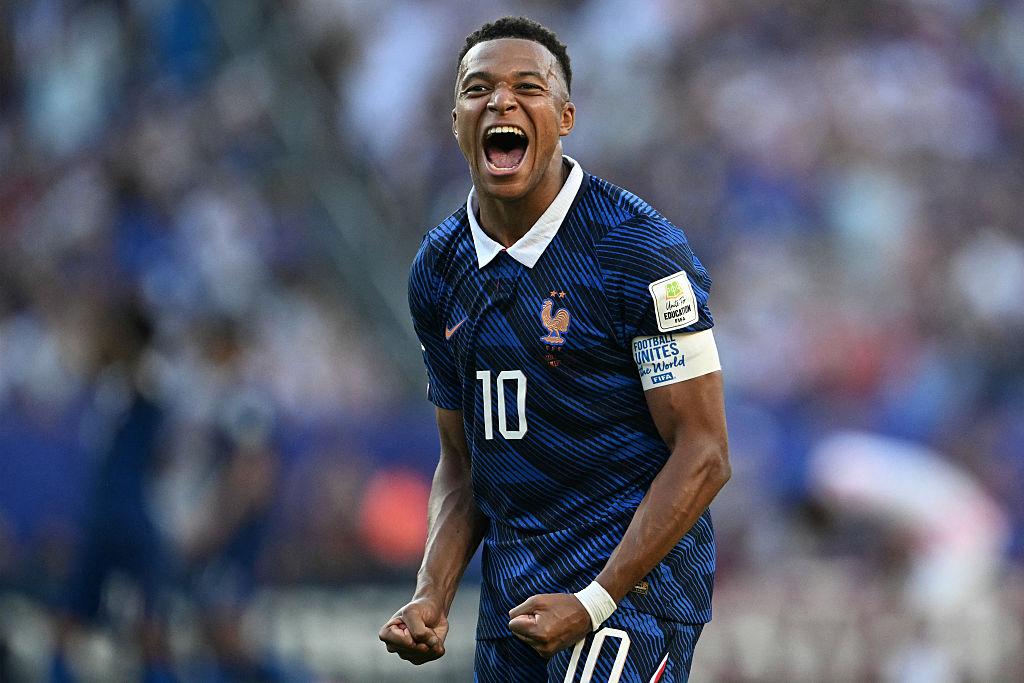 Kylian Mbappé Dünya Kupası'nda Efsanevi Performansını Sürdürüyor