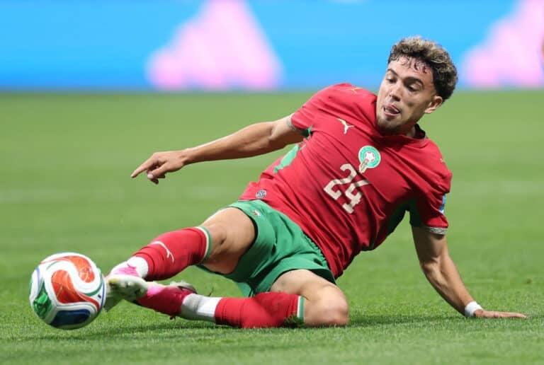 Manchester United ve Liverpool, El Aynaoui'yi Takipte